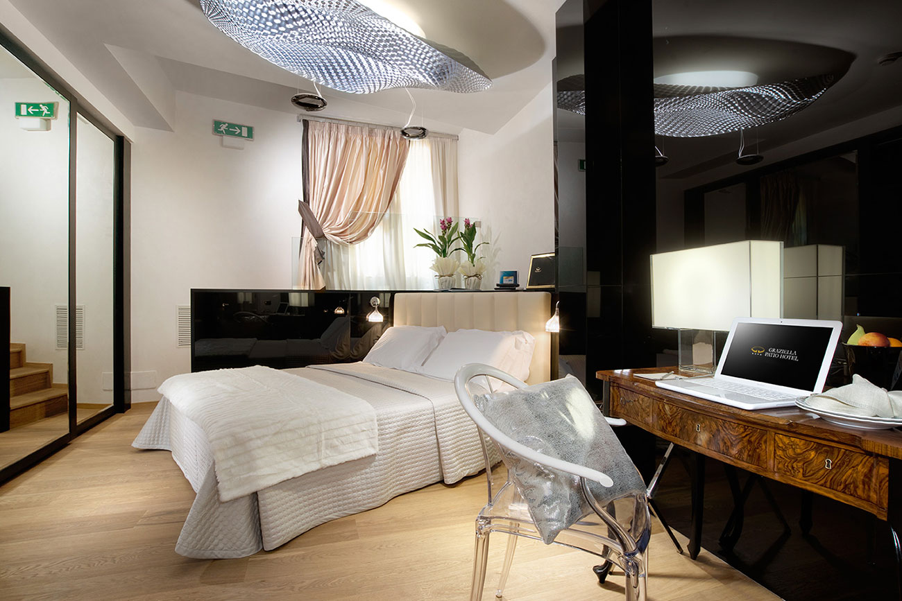 Patio hotel, albergo 4 stelle situato in uno dei palazzi antichi del ... Hotel ad arezzo